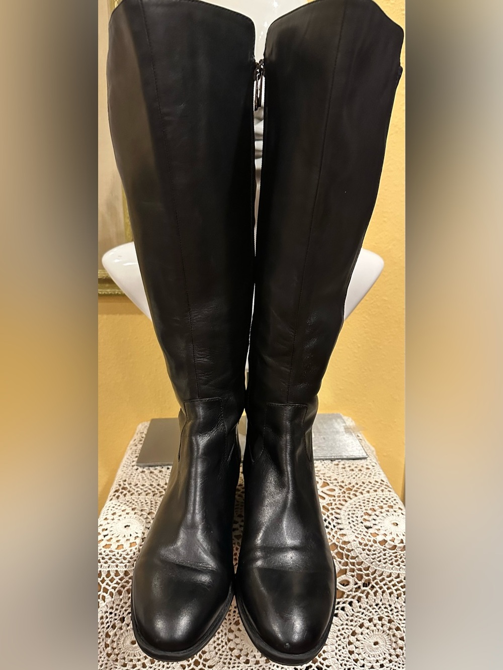 Karl Lagerfeld Murrie Women
Black Leather Stretch Knee High Riding Boots Zip